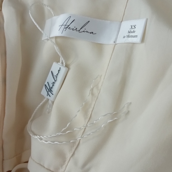 Adeirlina her Charlotte midi dress - Picture 6 of 6